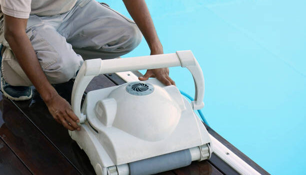 Why do pool vacuums stop working?